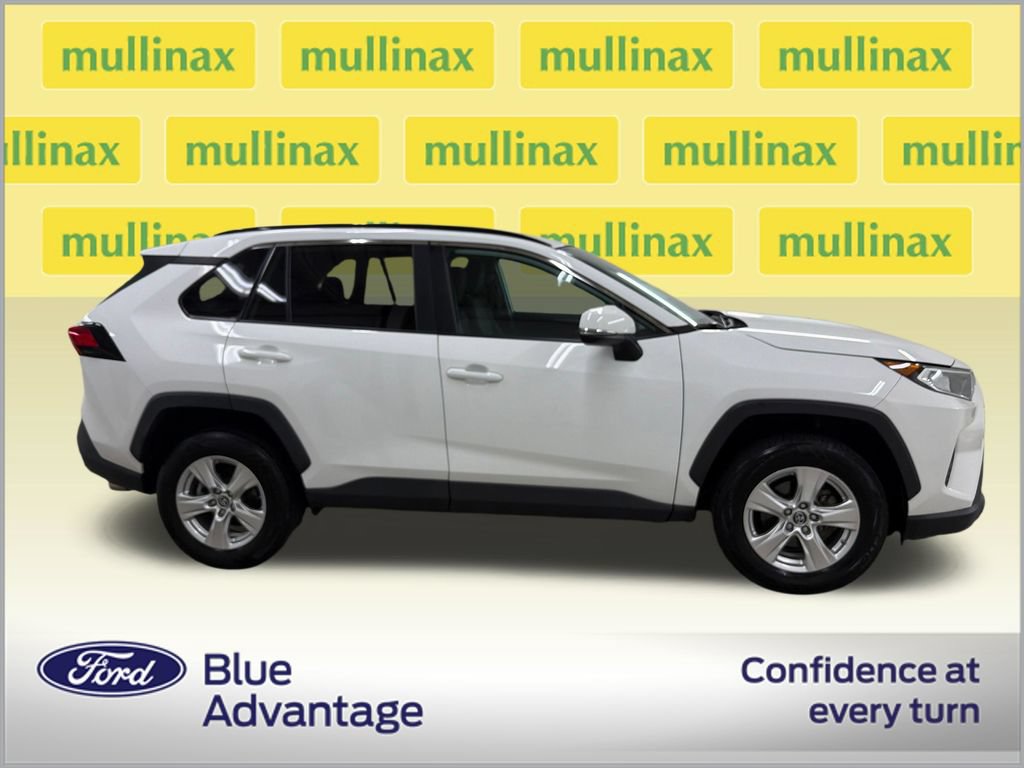 Used 2019 Toyota RAV4 XLE FWD video 2