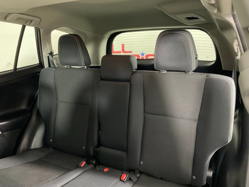 Used 2017 Toyota RAV4 XLE FWD image 16