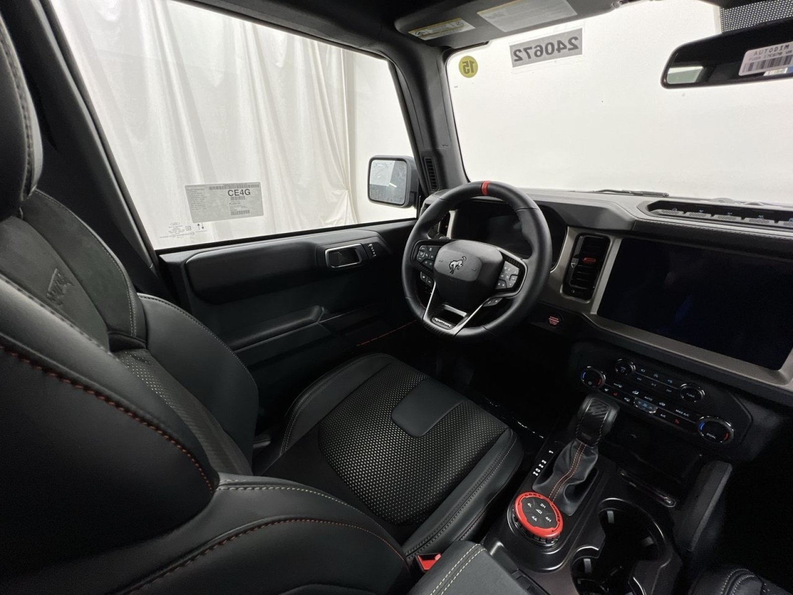 Certified 2024 Ford Bronco Raptor w/ Interior Carbon Fiber Pack 6 AWD/4WD image 19