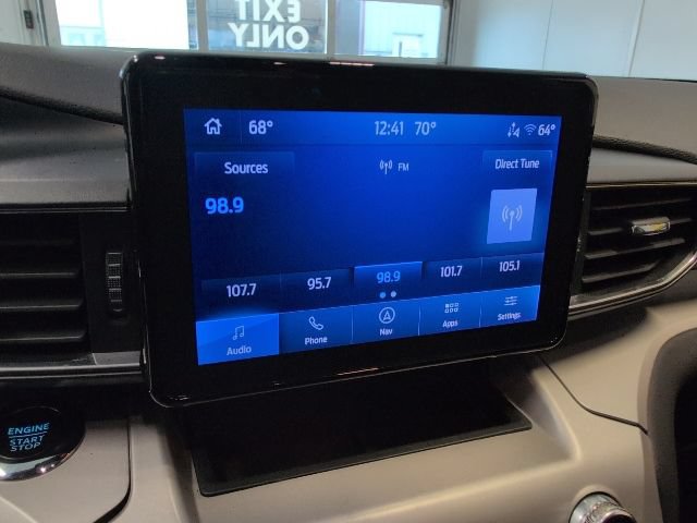 Certified 2023 Ford Explorer XLT w/ Equipment Group 202A AWD/4WD image 21