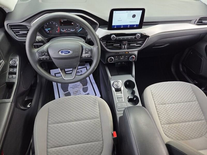 Certified 2021 Ford Escape SE w/ SE Sport Appearance Package image 13