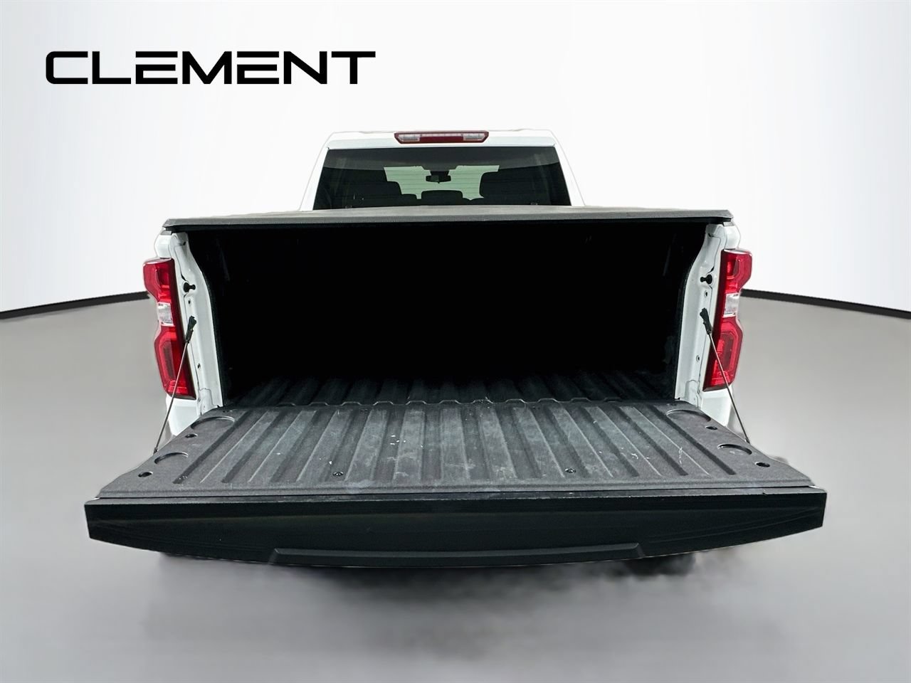 Used 2023 Chevrolet Silverado 1500 LT Trail Boss w/ Protection Package AWD/4WD image 11