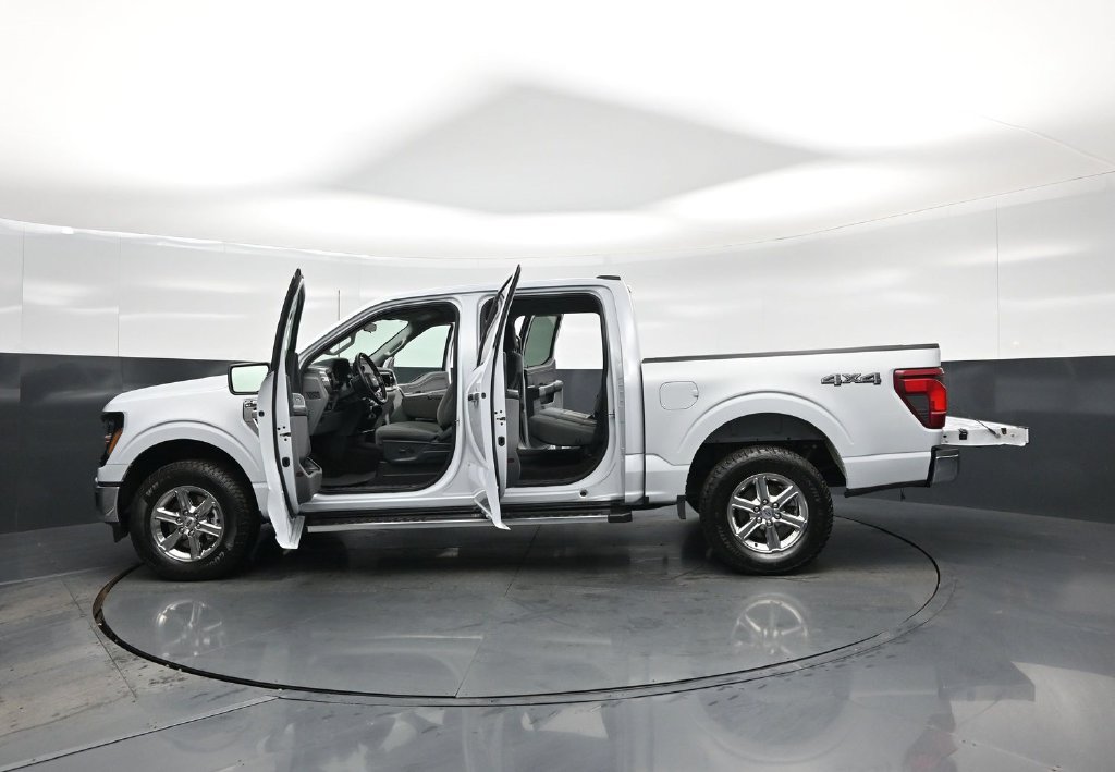 Certified 2025 Ford F150 XLT w/ Equipment Group 301A Standard AWD/4WD image 29