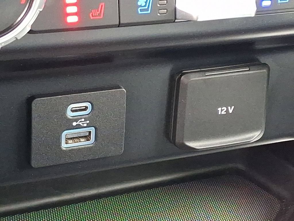 Certified 2021 Ford F150 Lariat image 25