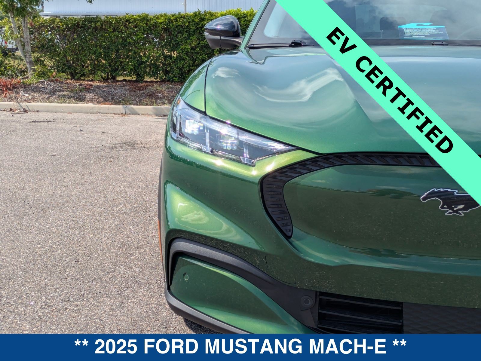 Certified 2025 Ford Mustang Mach-E Select w/ Comfort Package Lite AWD/4WD image 9