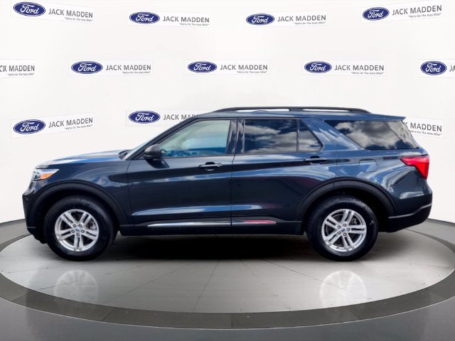 Certified 2023 Ford Explorer XLT AWD/4WD image 2