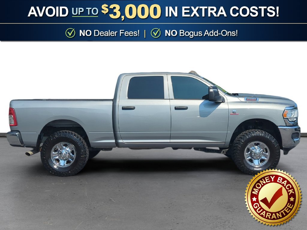 Used 2024 RAM 2500 Tradesman w/ Chrome Appearance Group AWD/4WD image 8