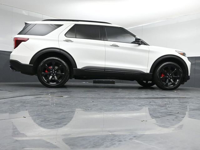 Certified 2024 Ford Explorer ST w/ Equipment Group 401A AWD/4WD image 44