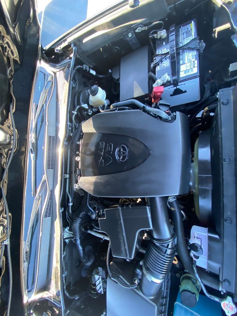 Used 2019 Toyota Tacoma SR5 RWD image 29