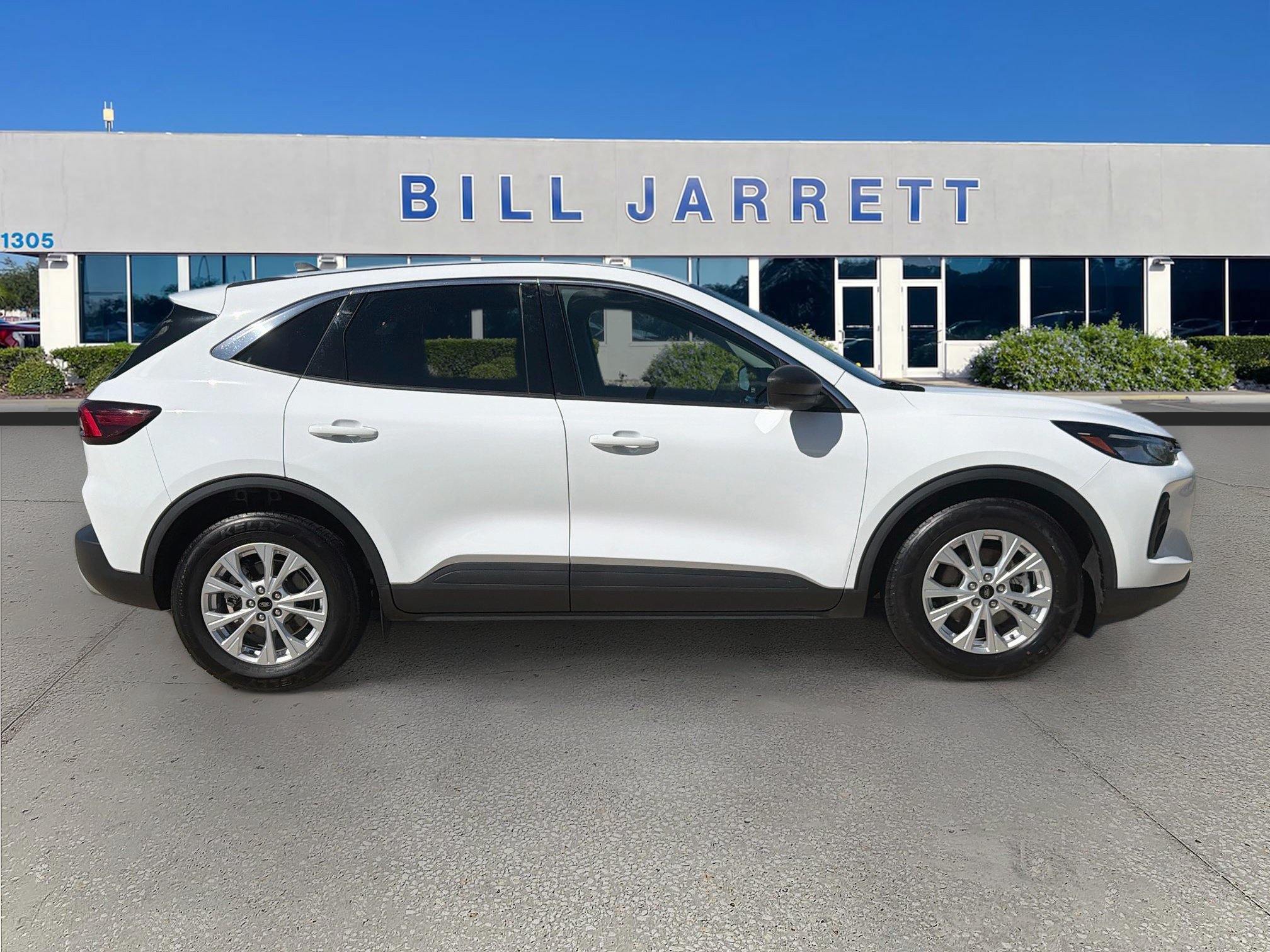 Certified 2023 Ford Escape Active FWD image 8