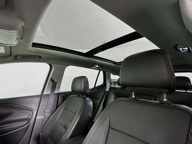 Used 2020 GMC Terrain SLT w/ Preferred Package image 21