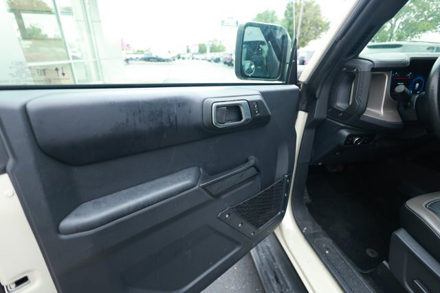 Certified 2025 Ford Bronco Outer Banks AWD/4WD image 13
