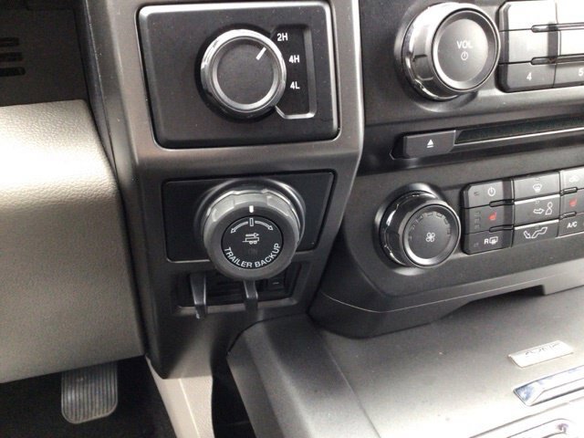 Certified 2017 Ford F150 XLT w/ Equipment Group 302A Luxury AWD/4WD image 19
