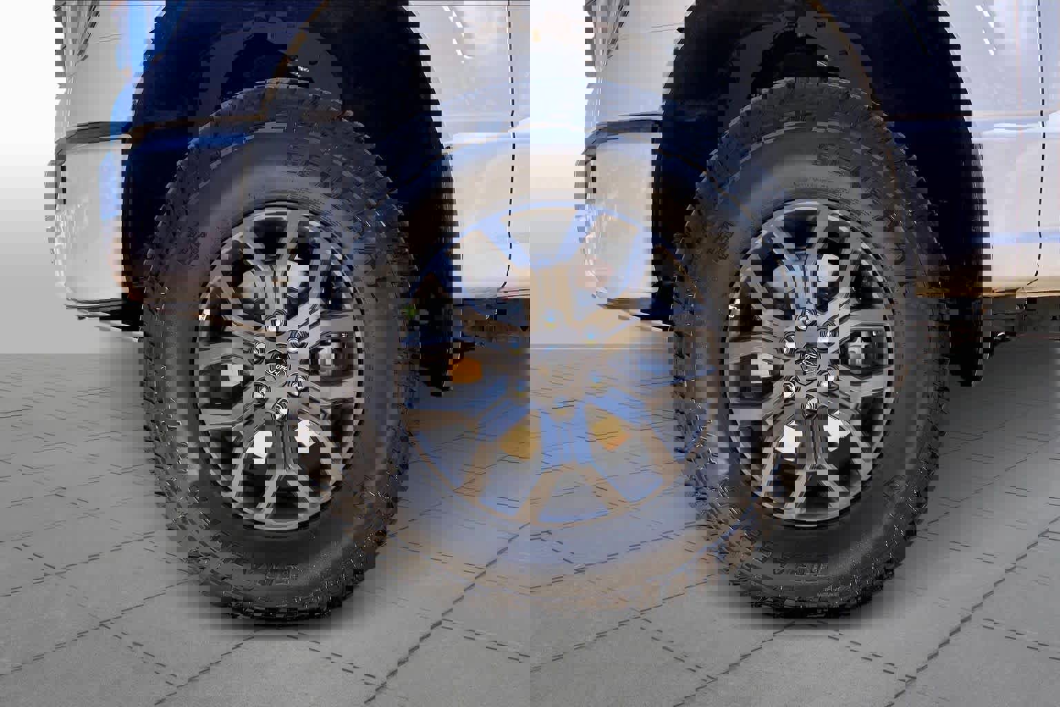 Certified 2022 Ford F150 Tremor w/ Equipment Group 402A High image 10