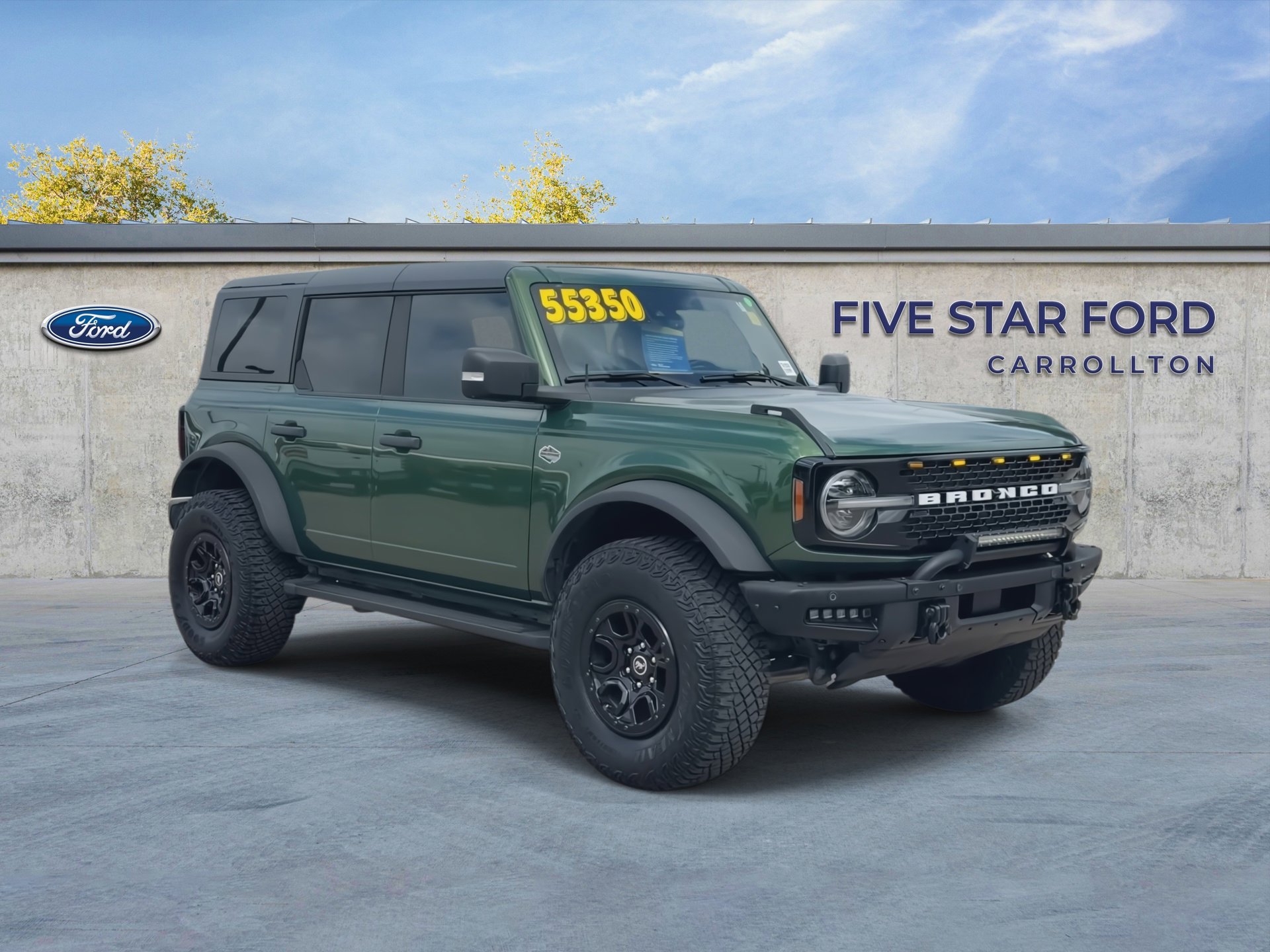 Certified 2024 Ford Bronco Wildtrak AWD/4WD image 2