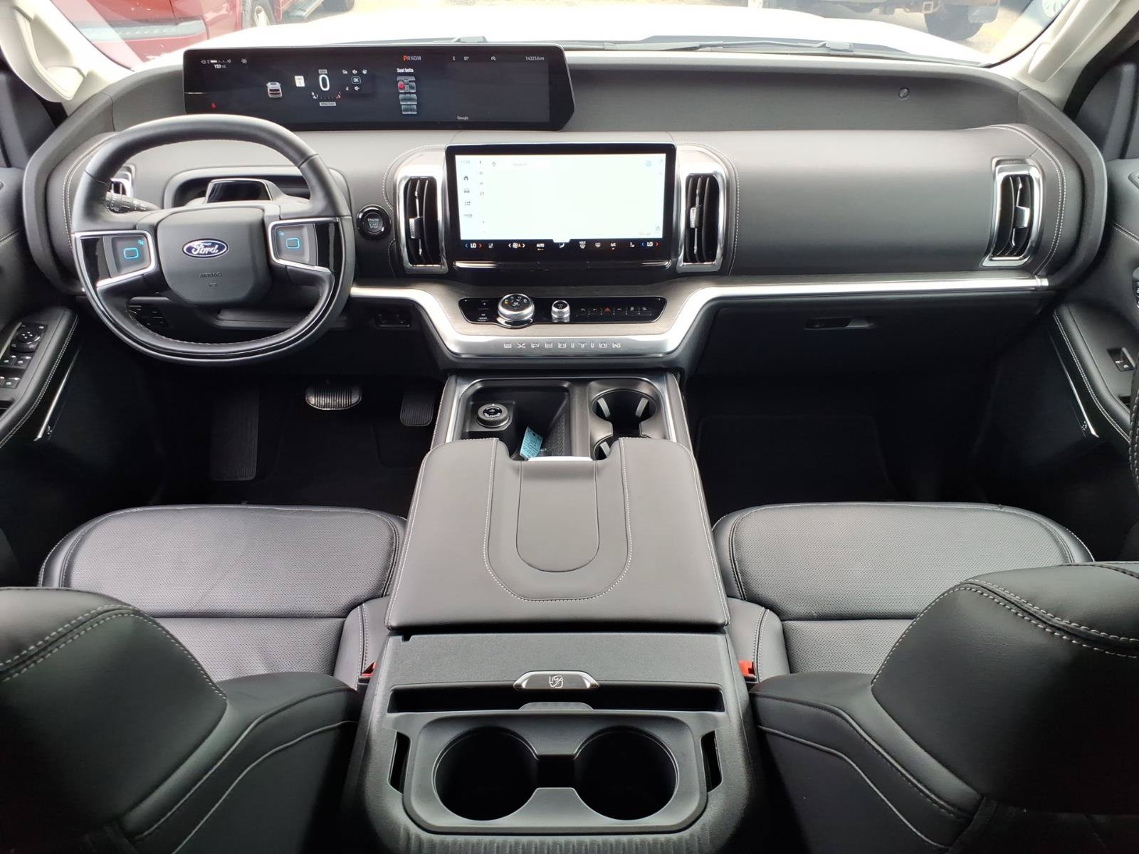 Certified 2025 Ford Expedition Platinum AWD/4WD image 12