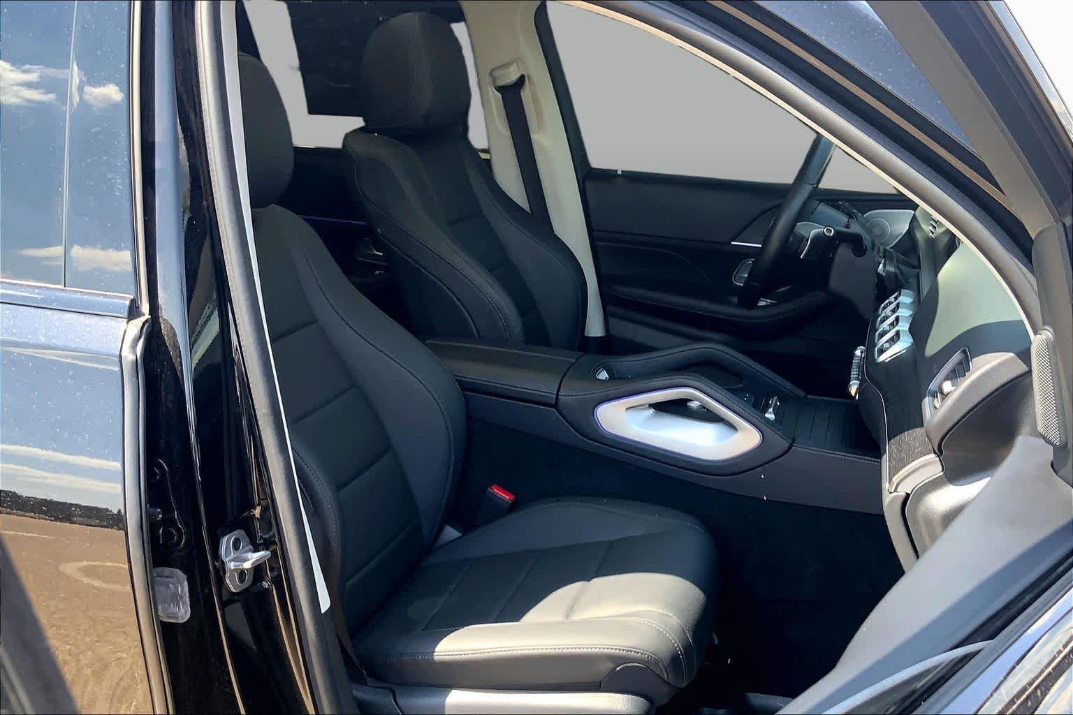 Used 2024 Mercedes-Benz GLE 350 4MATIC image 9