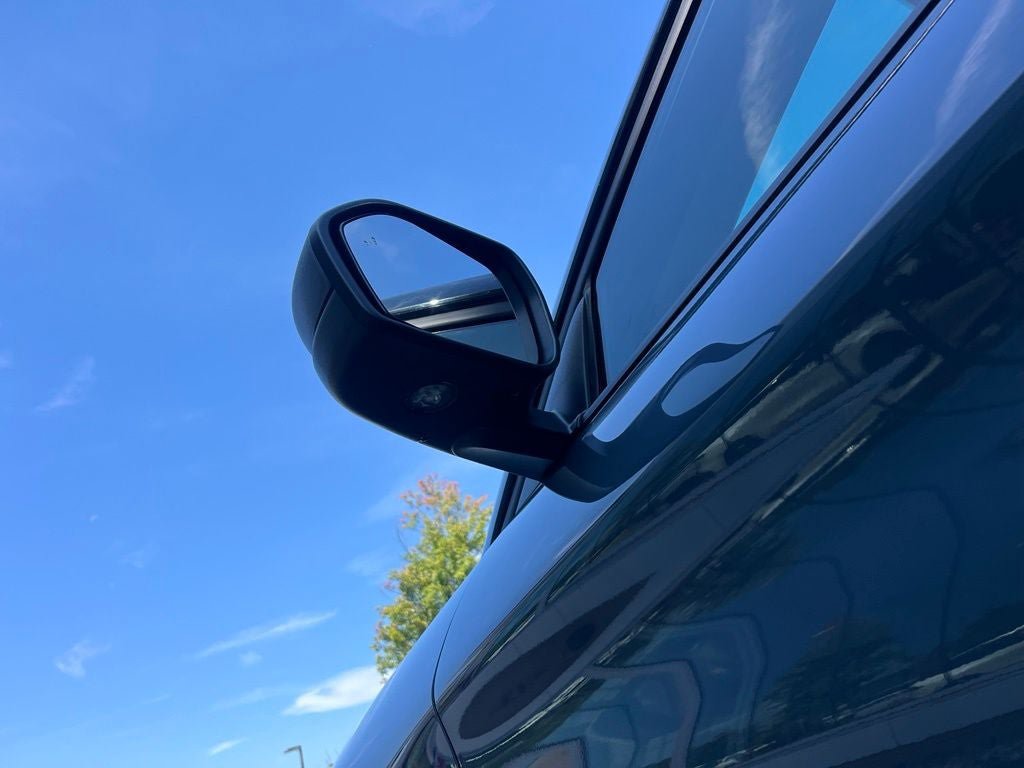 Certified 2025 Ford Explorer Active w/ Active Comfort Package AWD/4WD image 42