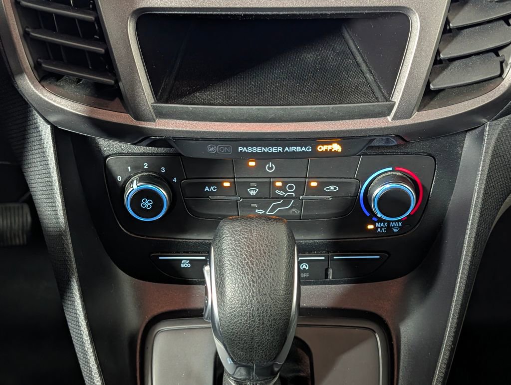 Certified 2022 Ford Transit Connect XL FWD image 14