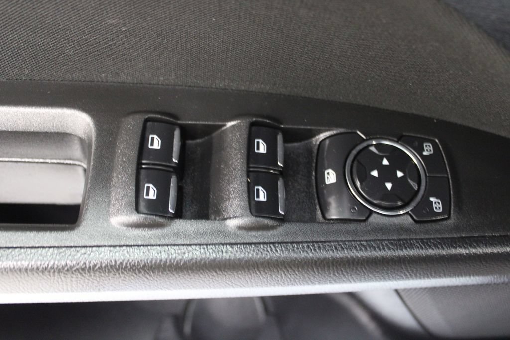 Certified 2020 Ford Fusion SE FWD image 9