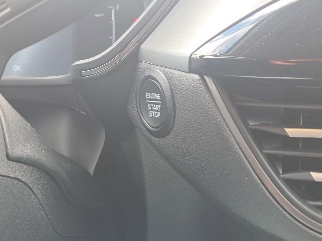 Certified 2025 Ford Escape Active AWD/4WD image 39
