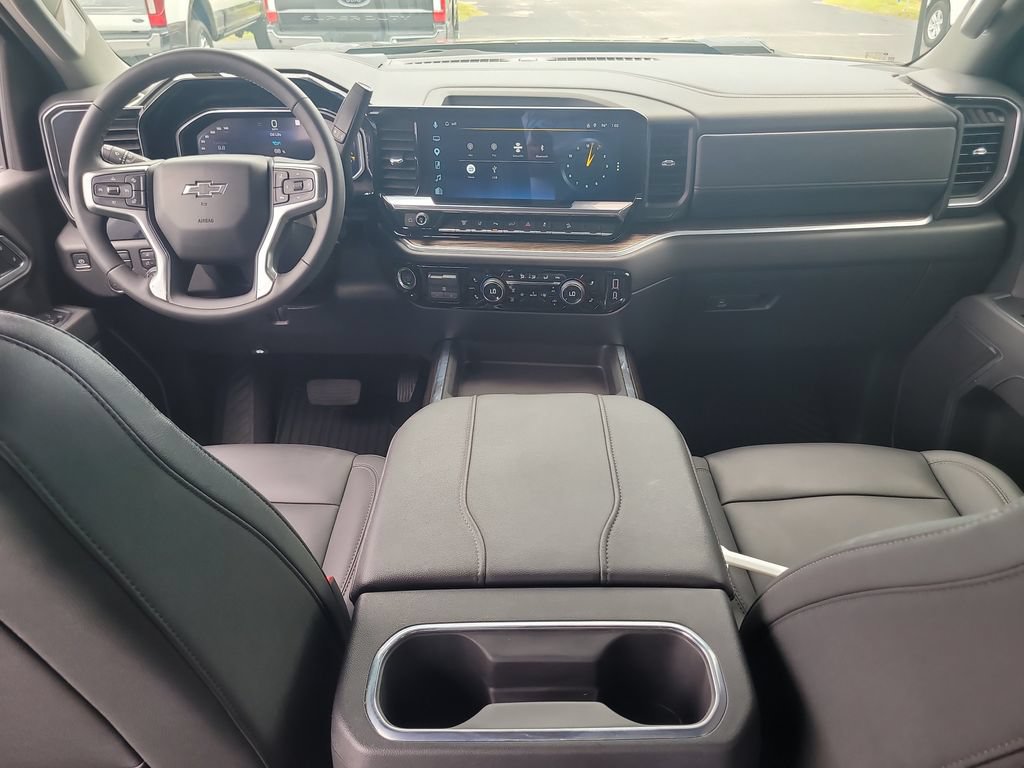 Used 2026 Chevrolet Silverado 2500 LT w/ Trail Boss Package AWD/4WD image 12