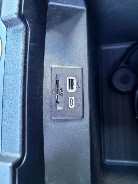 Used 2021 Chevrolet Suburban LT w/ Rear Media and Nav Package image 20