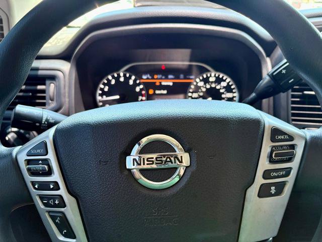 Used 2022 Nissan Titan SV RWD image 17