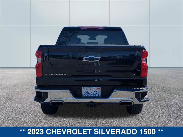 Used 2023 Chevrolet Silverado 1500 LT w/ Z71 Off-Road Package AWD/4WD image 4
