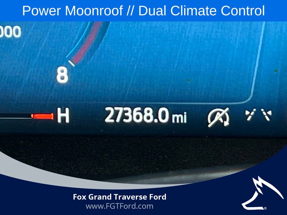 Certified 2023 Ford Escape ST-Line Elite w/ Premium Technology Package image 6