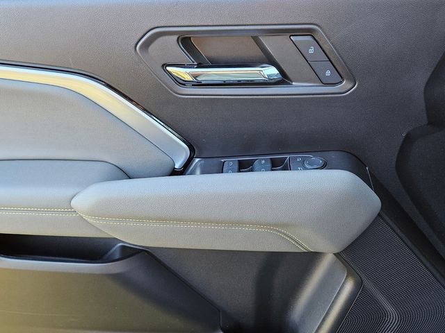 Used 2024 Chevrolet Colorado ZR2 w/ Technology Package image 28