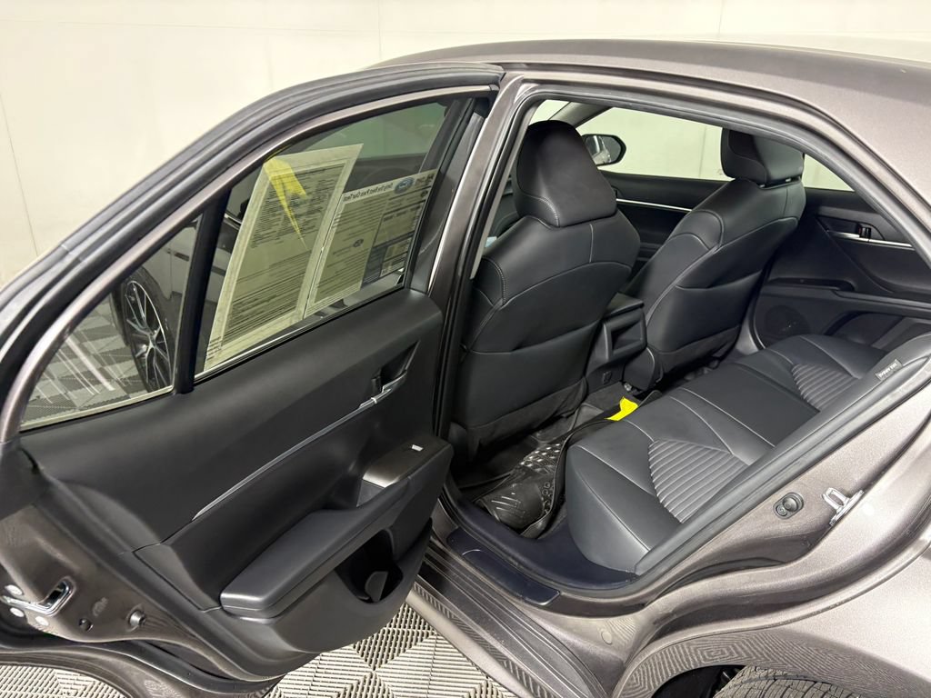 Used 2024 Toyota Camry SE FWD image 27