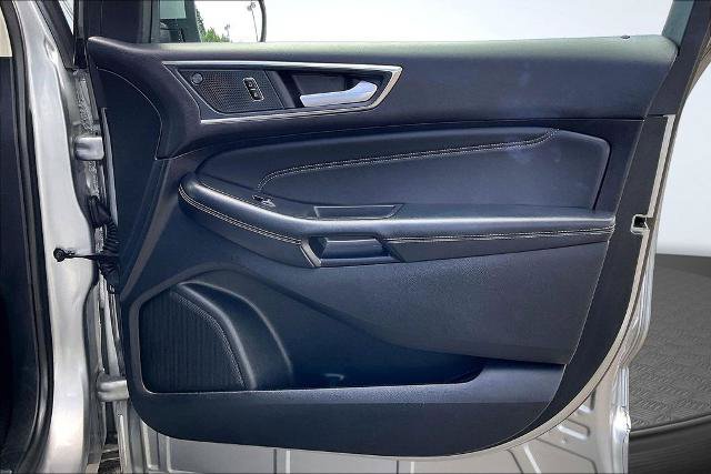 Certified 2024 Ford Edge Titanium AWD/4WD image 24