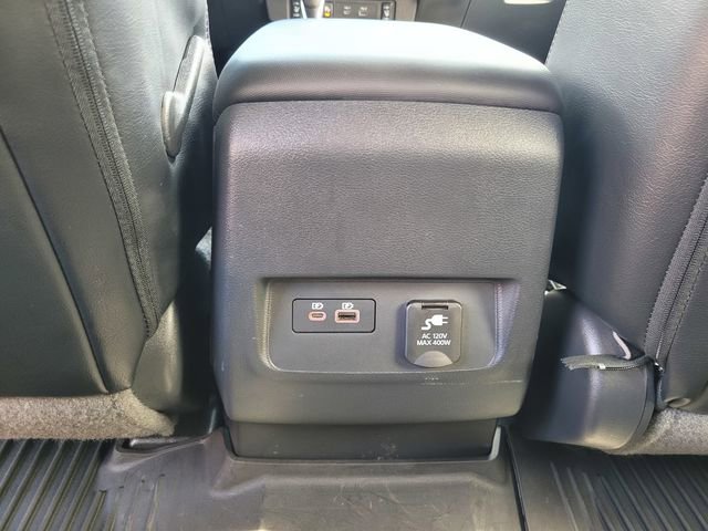 Used 2022 Nissan Frontier PRO-4X w/ Pro-4X Premium Package image 15