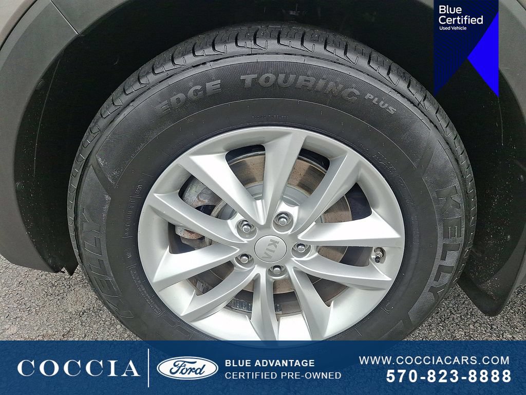 Used 2017 Kia Sorento AWD w/ LX Convenience Package image 8