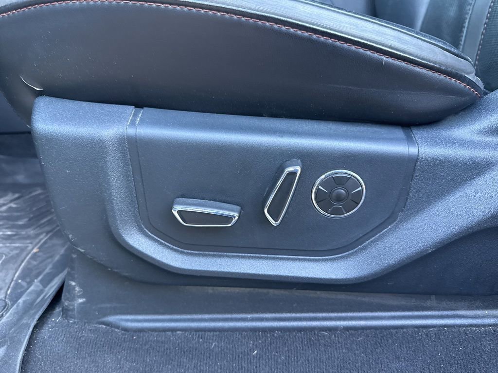 Certified 2021 Ford F450 Platinum w/ FX4 Off-Road Package image 11