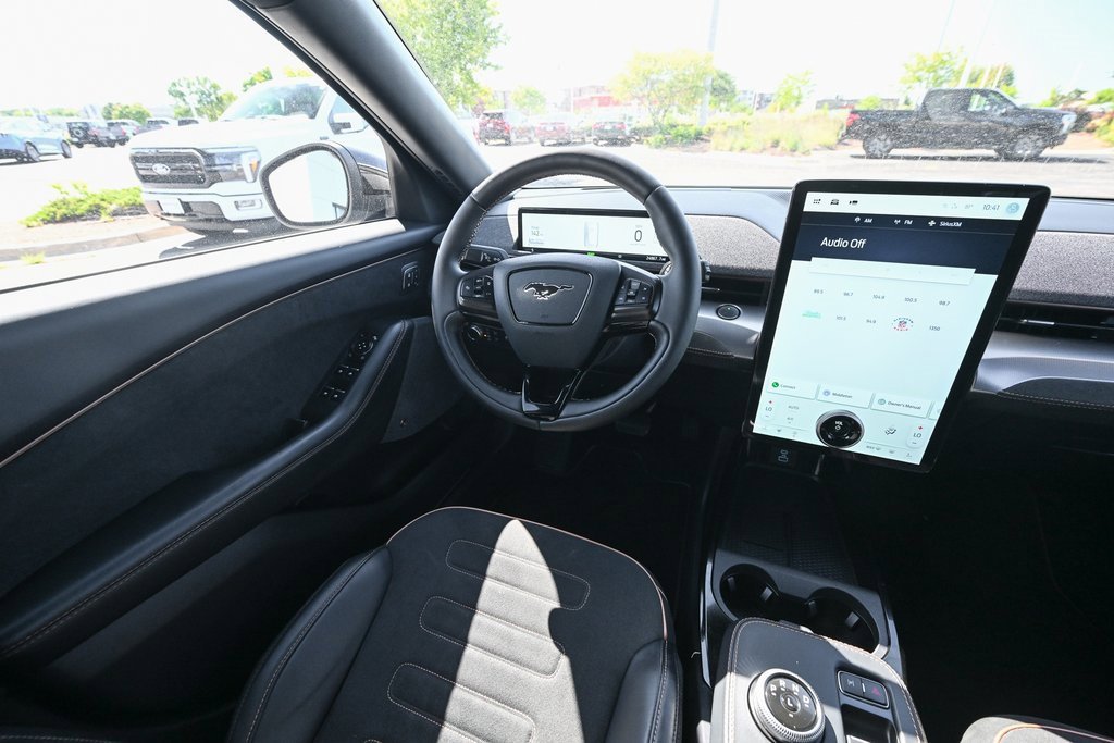 Certified 2021 Ford Mustang Mach-E GT image 32