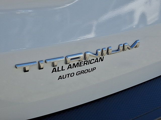 Certified 2022 Ford Escape Titanium w/ Class II Trailer Tow Package AWD/4WD image 38