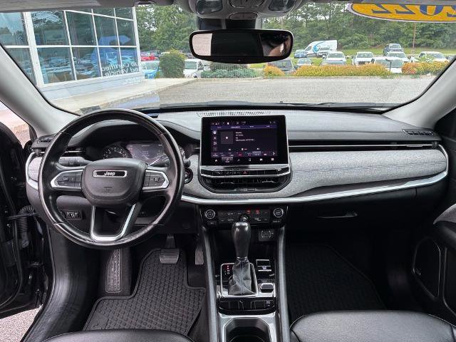 Used 2022 Jeep Compass Latitude w/ Sun and Sound Group image 8