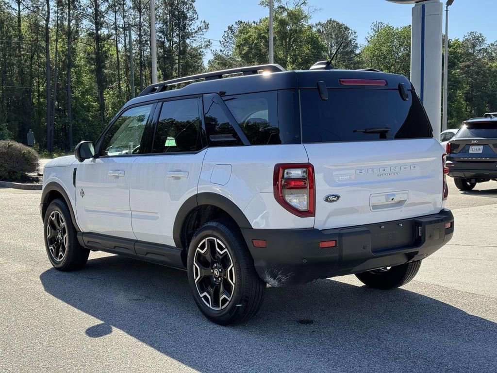 Certified 2025 Ford Bronco Sport Outer Banks w/ Outer Banks Tech Package+ AWD/4WD image 23