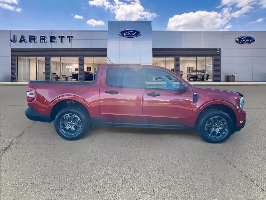 Certified 2023 Ford Maverick XLT FWD image 8
