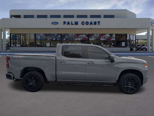 Used 2024 Chevrolet Silverado 1500 RST AWD/4WD image 3