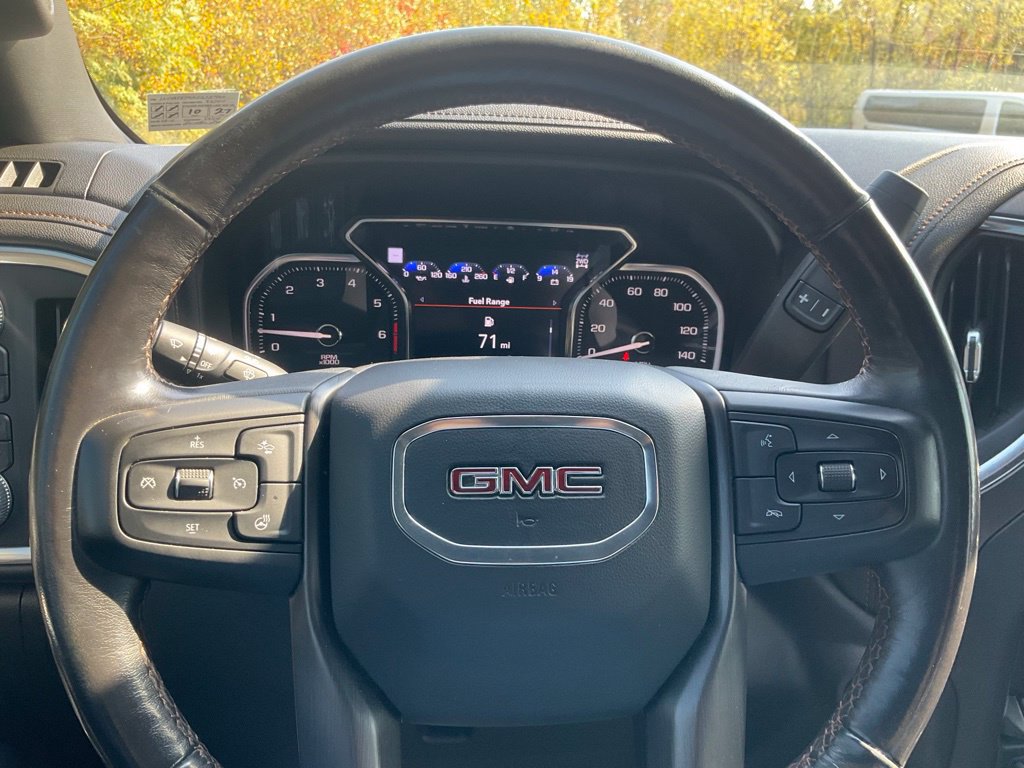 Used 2021 GMC Sierra 2500 AT4 w/ AT4 Premium Plus Package AWD/4WD image 9