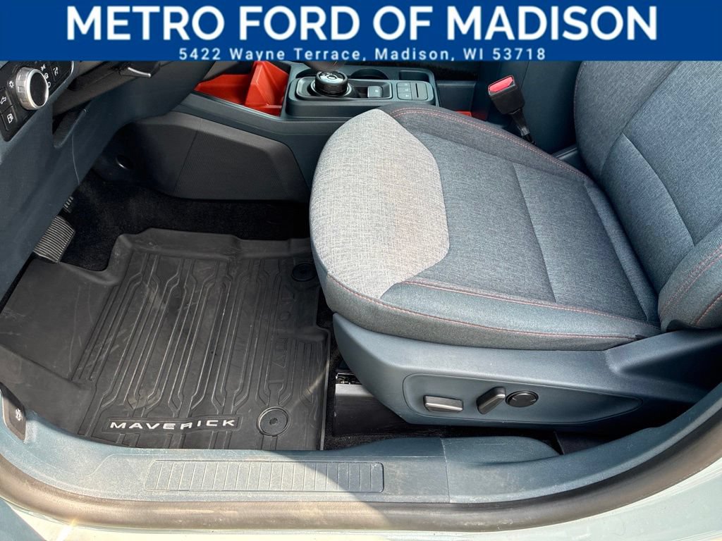 Certified 2024 Ford Maverick XLT w/ XLT Luxury Package FWD image 18