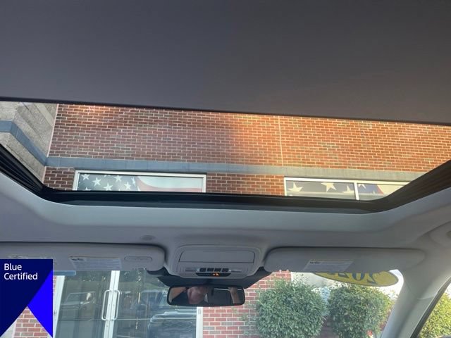 Certified 2025 Ford Explorer Platinum w/ Ultimate Package AWD/4WD image 11