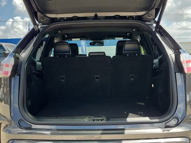 Certified 2020 Ford Edge ST-Line image 13