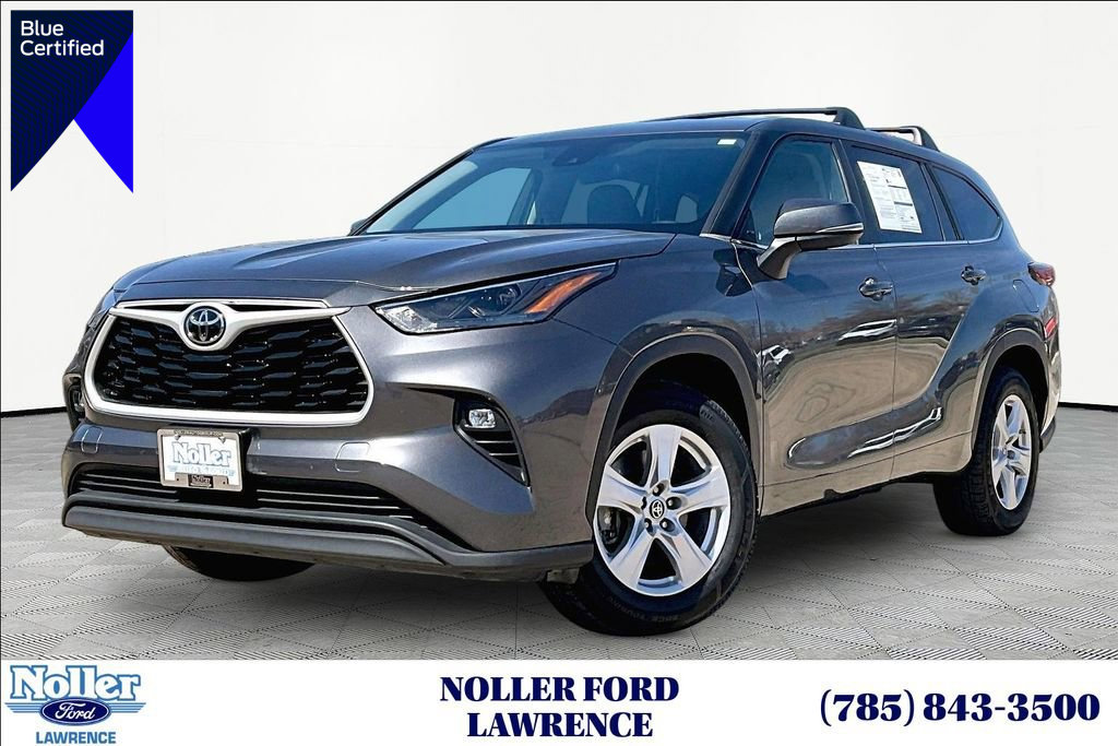 Used 2023 Toyota Highlander LE video 1