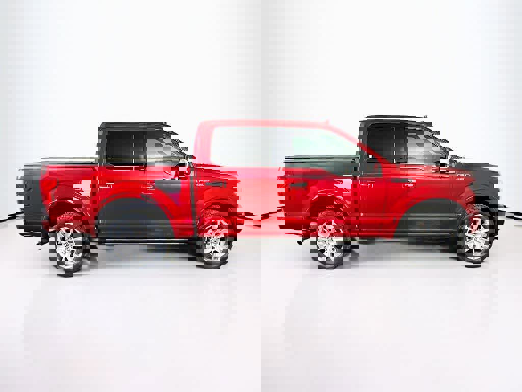 Certified 2019 Ford F150 Platinum w/ Equipment Group 701A Luxury image 6