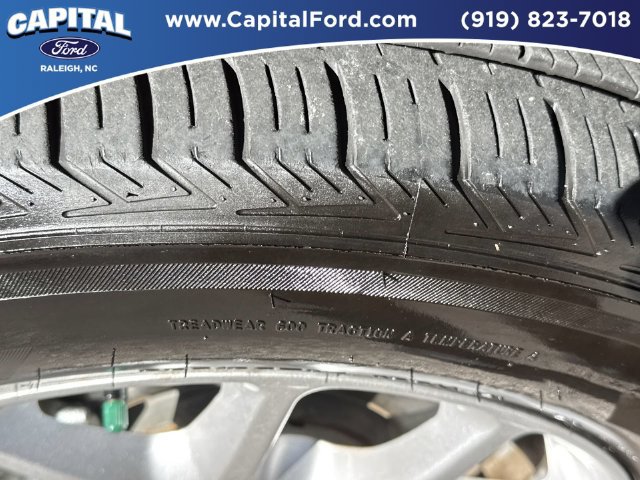 Used 2025 Chrysler Pacifica Select FWD image 14