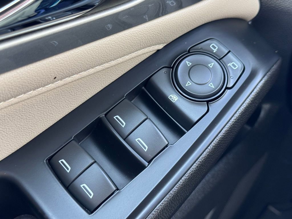 Used 2023 Chevrolet Traverse LS w/ Safety Package image 39